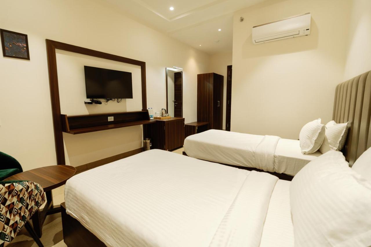 Grand Heritage Hotel & Resort Ludhiana Dış mekan fotoğraf
