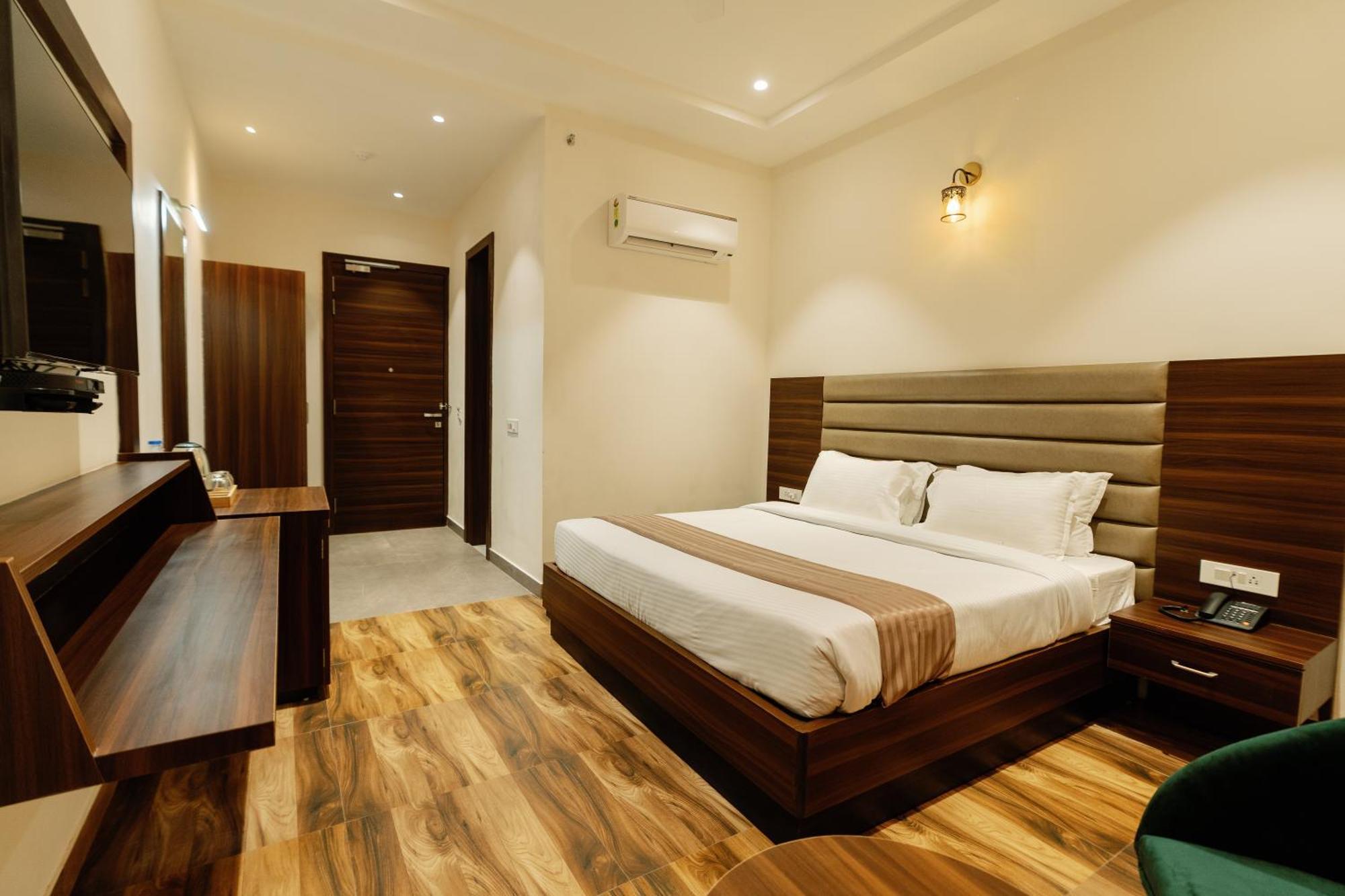 Grand Heritage Hotel & Resort Ludhiana Dış mekan fotoğraf