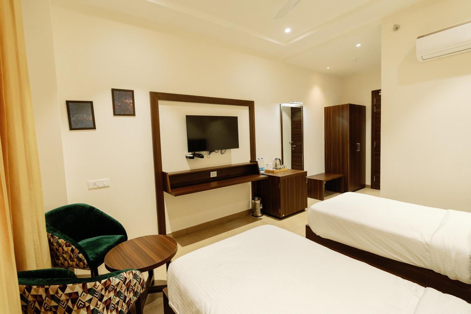 Grand Heritage Hotel & Resort Ludhiana Dış mekan fotoğraf